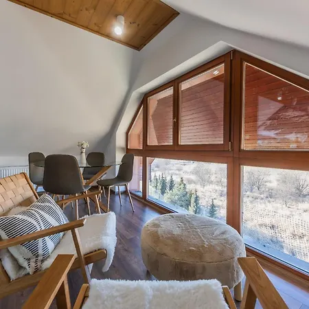 Forest Oasis - Mountain Attic In High Tatras Apartment *