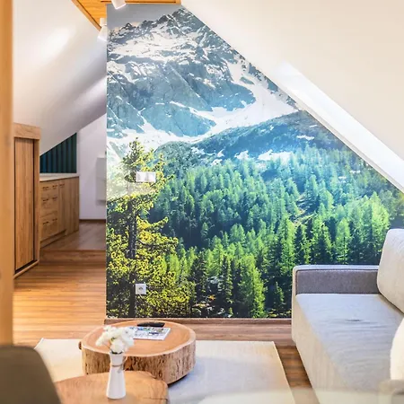 Forest Oasis - Mountain Attic In High Tatras * Vel'ka Lomnica