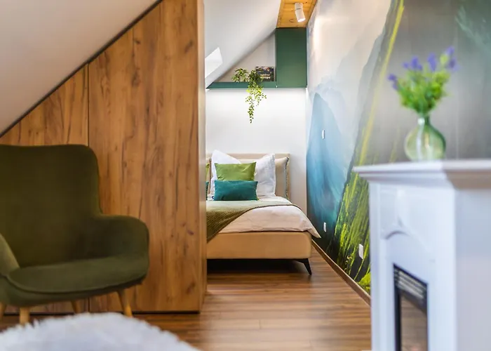 Forest Oasis - Mountain Attic In High Tatras 韦尔卡鲁穆尼卡